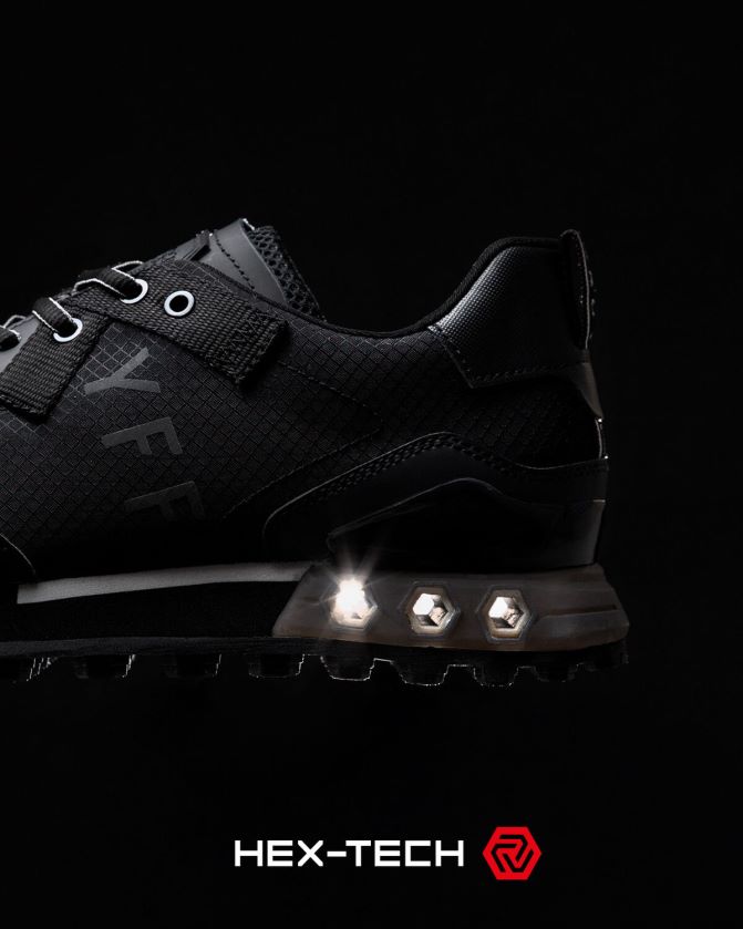 Cruyff أسود / رمادي رجال سوبيربيا عرافة التكنولوجيا Z02JN5 أحذية رياضية